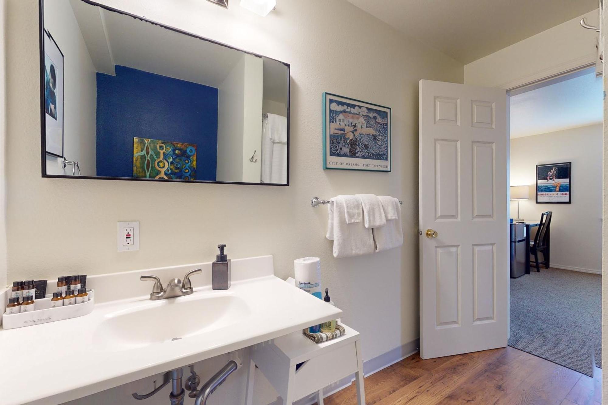 The Washington Hotel, Port Townsend, Suite 4 Room photo